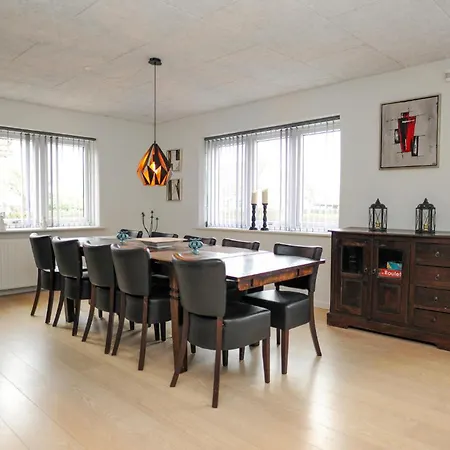 3 Bedroom Awesome Home In Bredebro Tatil Evi Bredebro